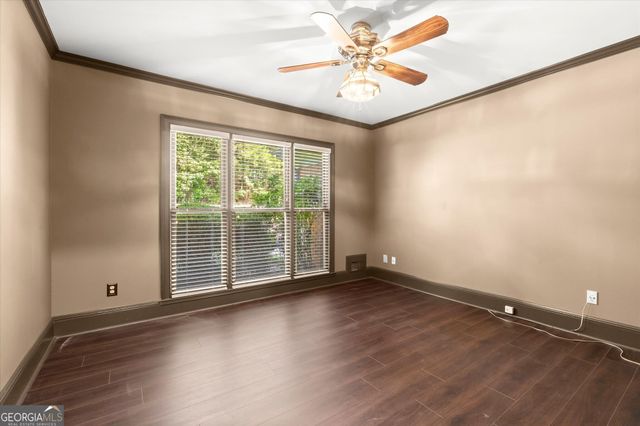 3520 Lester Court SW, Lilburn, GA 30047