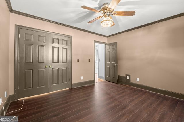 3520 Lester Court SW, Lilburn, GA 30047