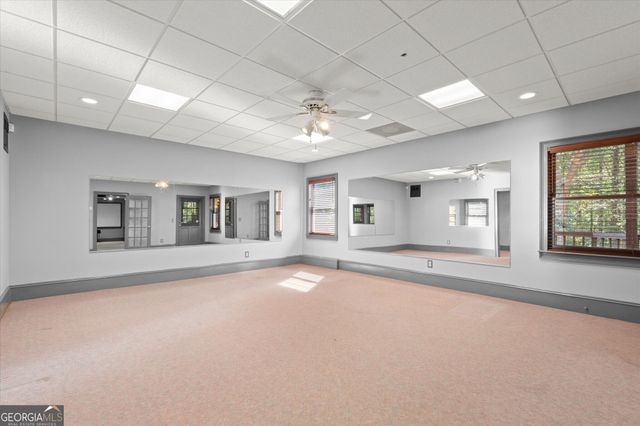 3520 Lester Court SW, Lilburn, GA 30047