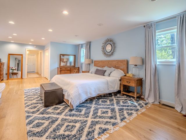353 Stonehenge Lane, Poultney, VT 05764