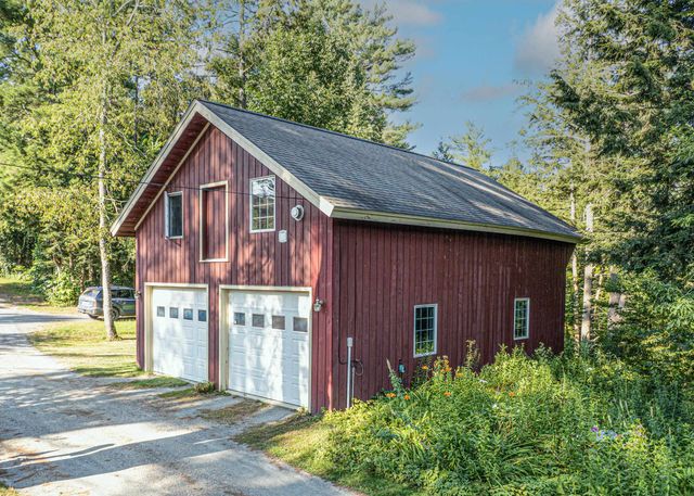 353 Stonehenge Lane, Poultney, VT 05764