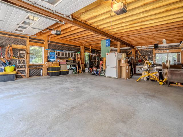 353 Stonehenge Lane, Poultney, VT 05764