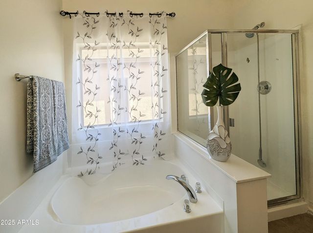 6421 S 23RD Drive, Phoenix, AZ 85041