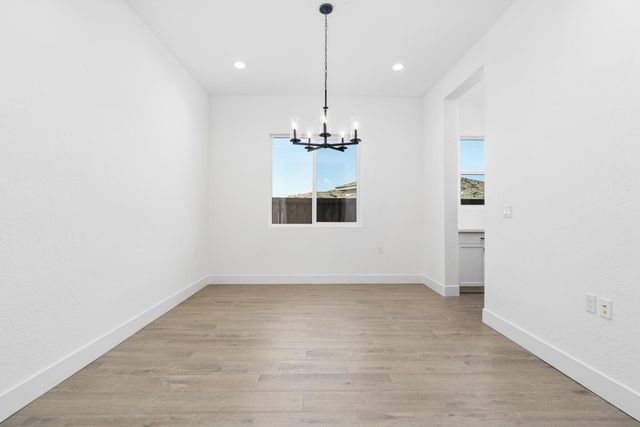 4527 Iron Creek Court, Friant, CA 93626