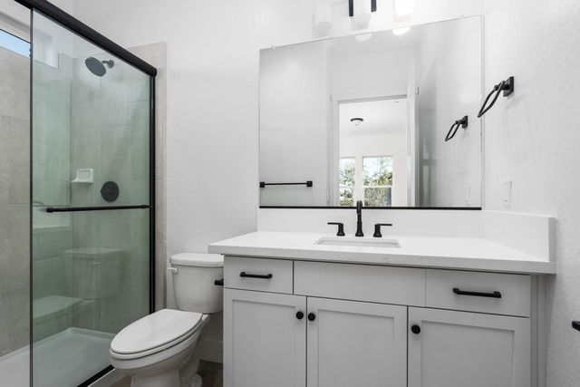 4527 Iron Creek Court, Friant, CA 93626