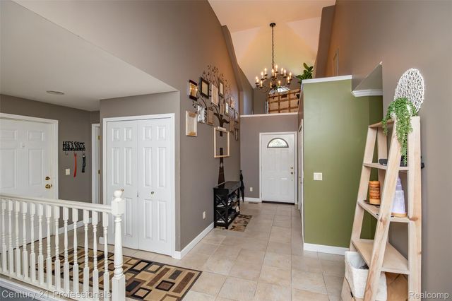 3251 Mann Road, Waterford Charter Township, MI 48346