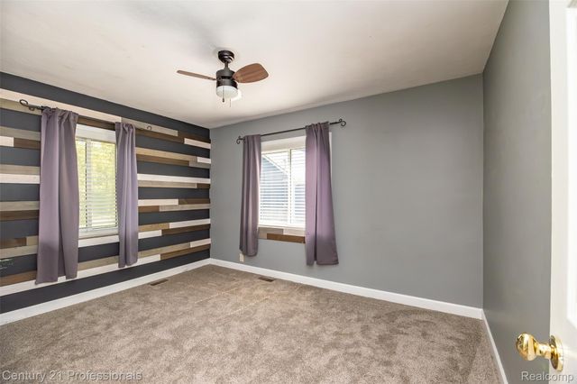 3251 Mann Road, Waterford Charter Township, MI 48346