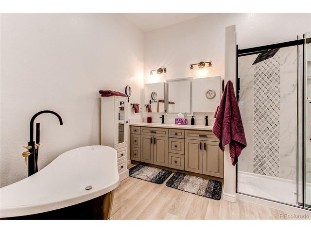 6084 W Utah Ln, Denver, CO 80232