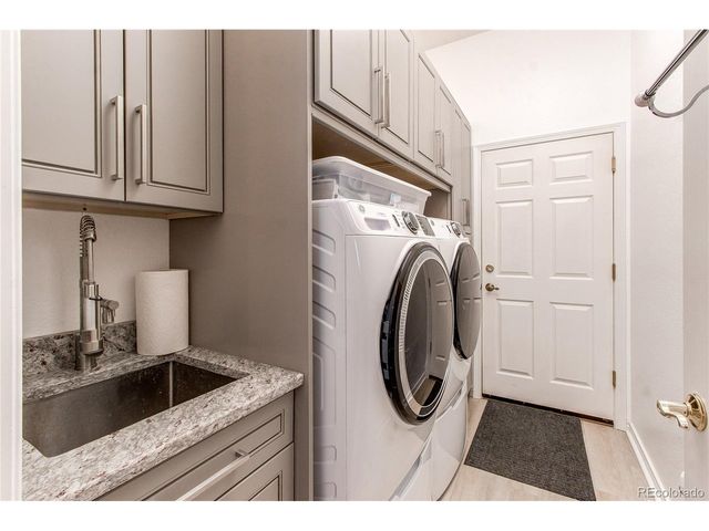 6084 W Utah Ln, Denver, CO 80232