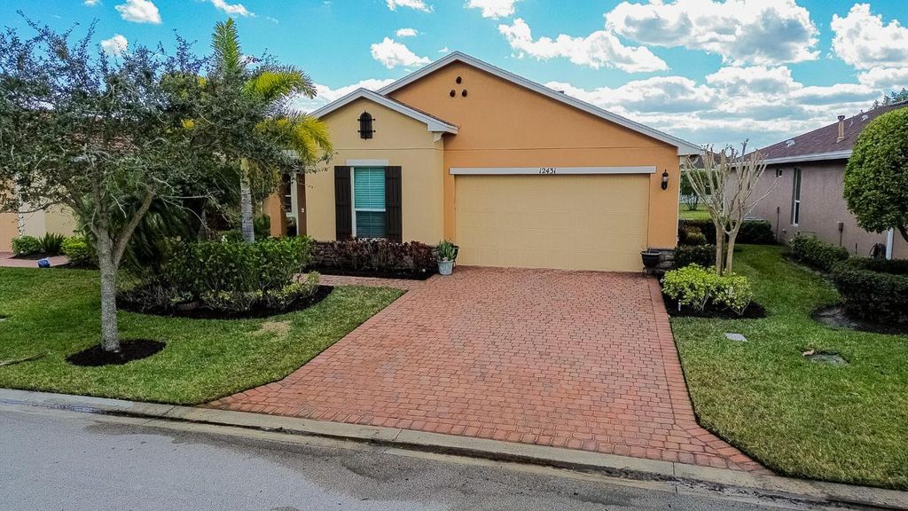12431 SW Weeping Willow Avenue, Port St. Lucie, Port St Lucie, FL 34987