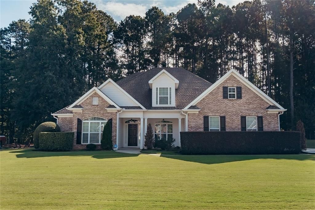 175 KEATON Drive, Fayetteville, GA 30215