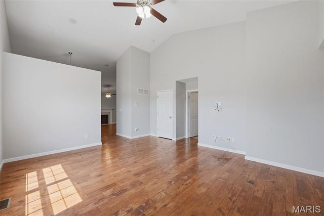 1427 Colonial Drive, St Charles, MO 63304