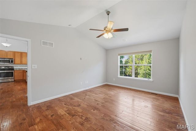 1427 Colonial Drive, St Charles, MO 63304
