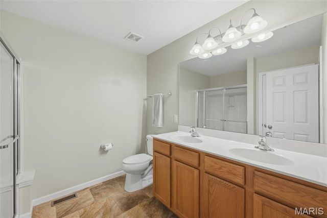 1427 Colonial Drive, St Charles, MO 63304