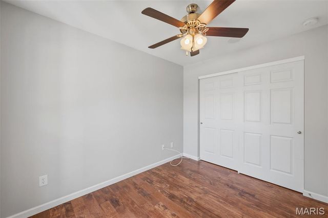 1427 Colonial Drive, St Charles, MO 63304