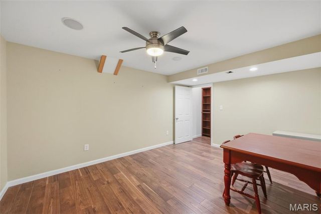 1427 Colonial Drive, St Charles, MO 63304