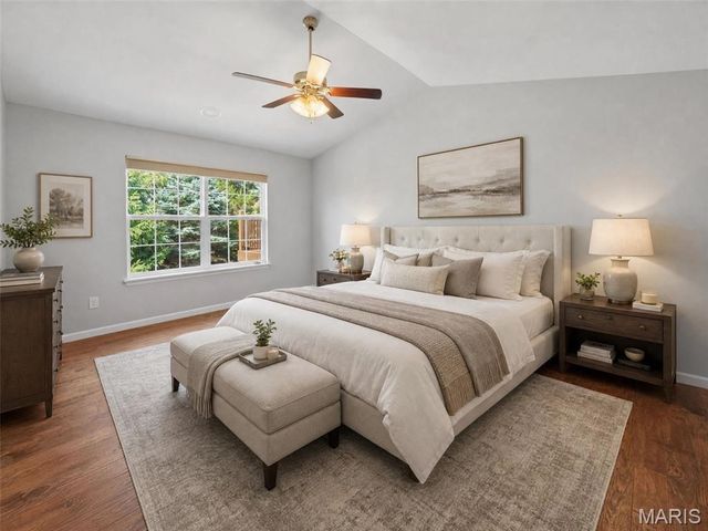 1427 Colonial Drive, St Charles, MO 63304