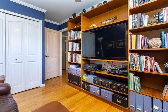 14760 Arcola Street, Livonia, MI 48154