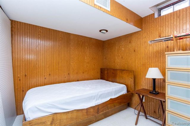 14760 Arcola Street, Livonia, MI 48154