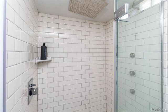 14760 Arcola Street, Livonia, MI 48154