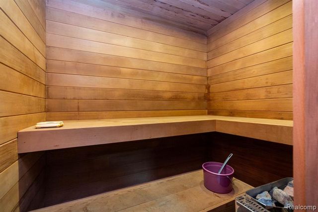 14760 Arcola Street, Livonia, MI 48154