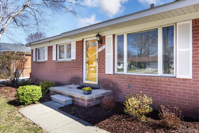 14760 Arcola Street, Livonia, MI 48154
