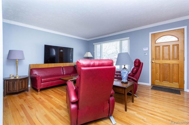 14760 Arcola Street, Livonia, MI 48154