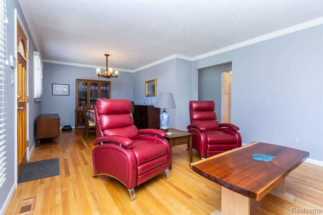 14760 Arcola Street, Livonia, MI 48154