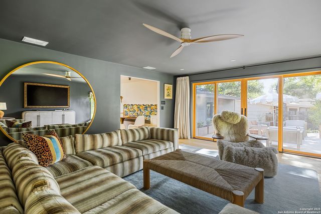 2330 Blanton Dr, San Antonio, TX 78209