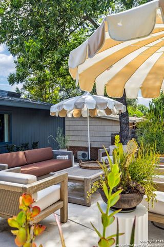 2330 Blanton Dr, San Antonio, TX 78209