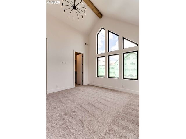 2624 GILHAM Rd, Eugene, OR 97408