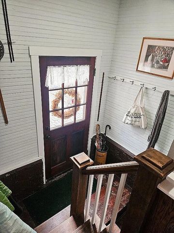 325 W Saint Clair Street, Update, MI 48065