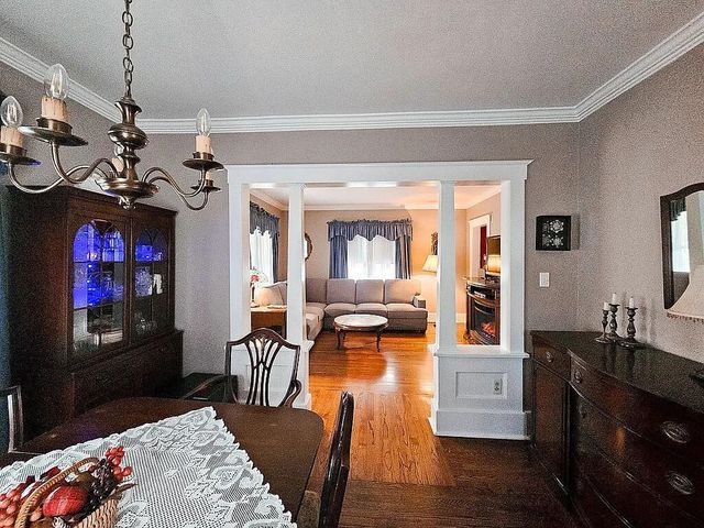 325 W Saint Clair Street, Update, MI 48065