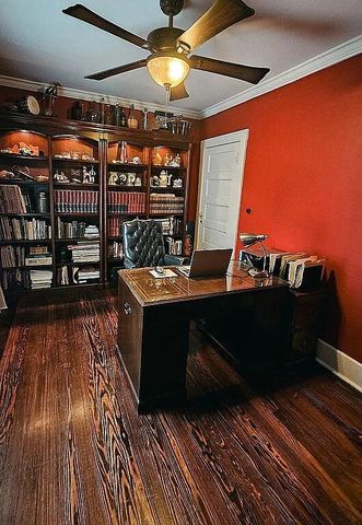 325 W Saint Clair Street, Update, MI 48065