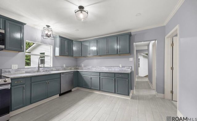 2352 Carolina St, Baton Rouge, LA 70802
