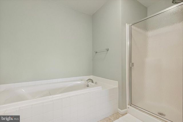 1070 ROSEMONT TER, Pennsburg, PA 18073