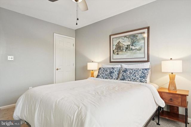 1070 ROSEMONT TER, Pennsburg, PA 18073