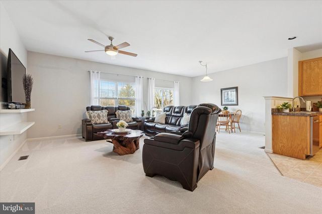 1070 ROSEMONT TER, Pennsburg, PA 18073