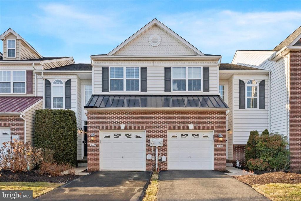 1070 ROSEMONT TER, Pennsburg, PA 18073