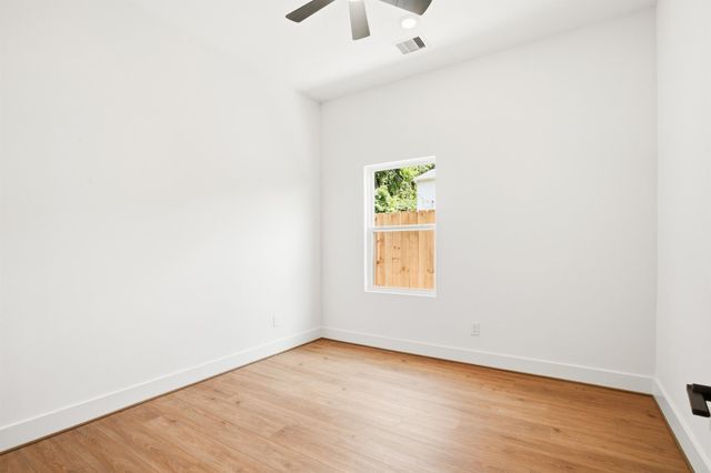7841 Sunnyhill Street B, Houston, TX 77088