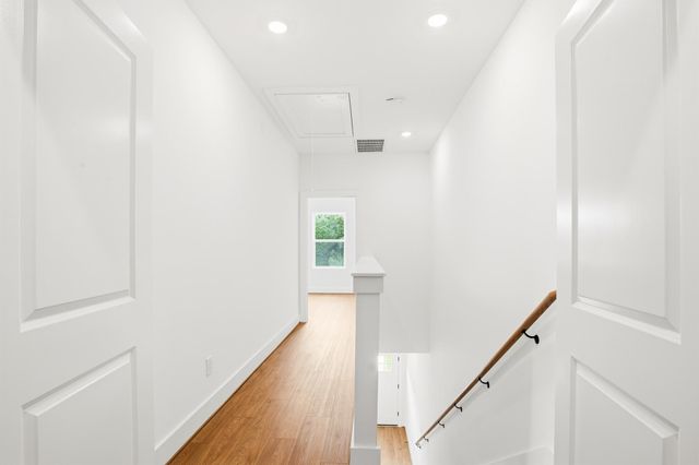 7841 Sunnyhill Street B, Houston, TX 77088