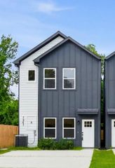 7841 Sunnyhill Street B, Houston, TX 77088