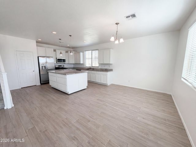 2909 S 121ST Drive, Tolleson, AZ 85353