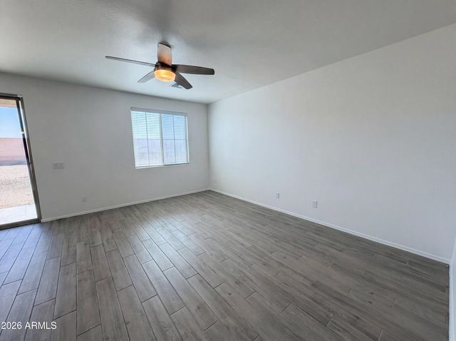 2909 S 121ST Drive, Tolleson, AZ 85353