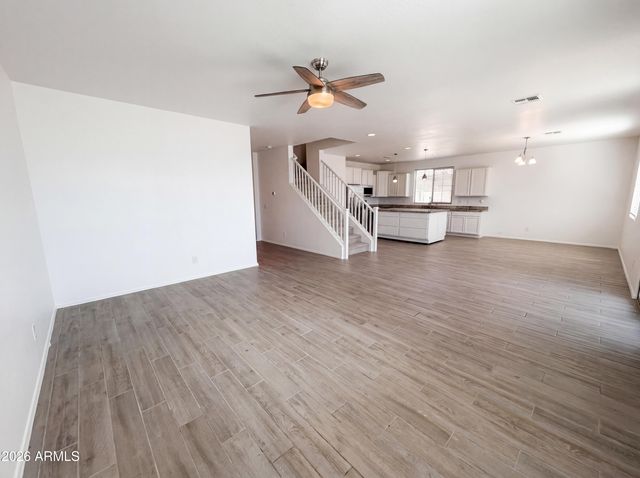 2909 S 121ST Drive, Tolleson, AZ 85353