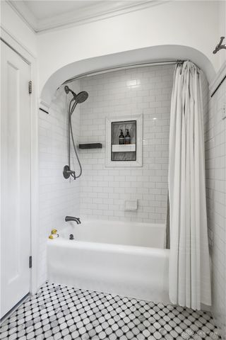 806 Warrington Place, Dayton, OH 45419