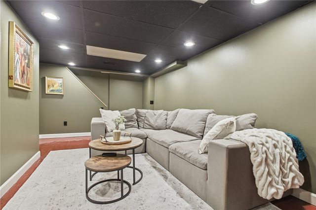806 Warrington Place, Dayton, OH 45419