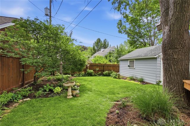 806 Warrington Place, Dayton, OH 45419