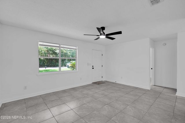 20 N VERMONT Avenue, Green Cove Springs, FL 32043