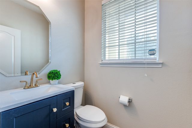 1521 Cotton Gin Drive, Savannah, TX 76227